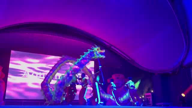 Video múa rồng của Sun & Sea Events